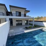 Çeşme Yalı’da , Sıfır , 4+1 , Müstakil Havuzlu Villamız Yeni Sahibini Bekliyor.